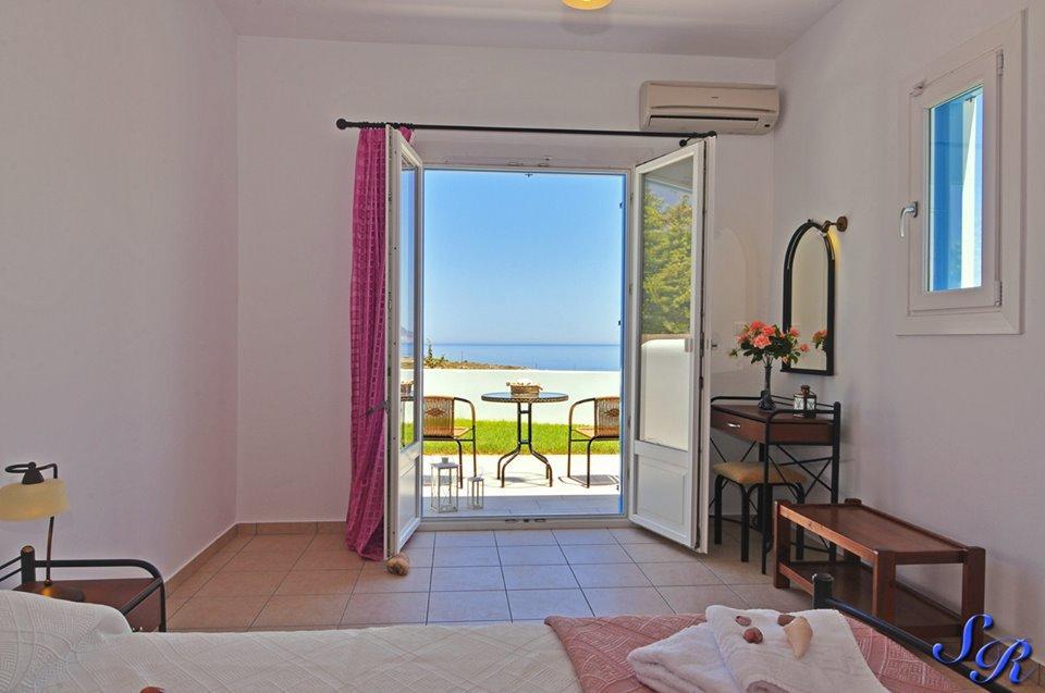 Sarakiniko Rooms Adamantas  Exterior foto