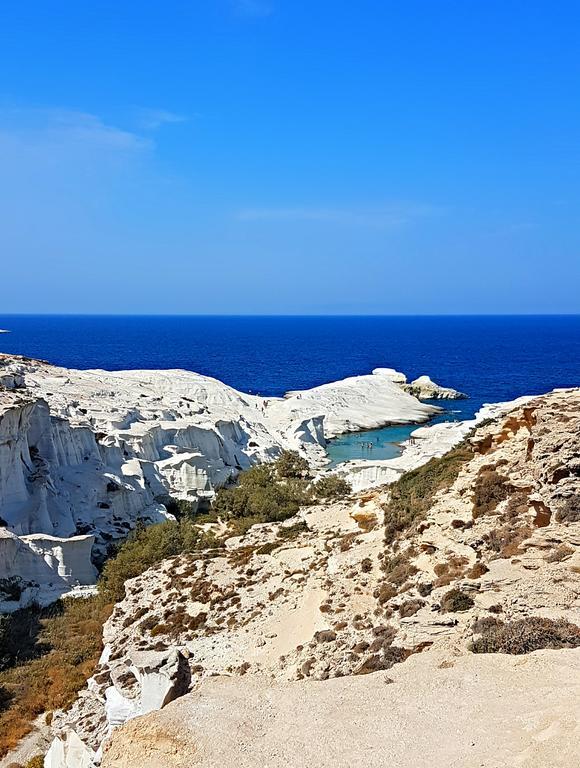 Sarakiniko Rooms Adamantas  Exterior foto